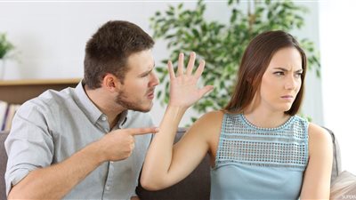 «سنة أولى زواج».. إزاي تكسبي جوزك في أول خناقة؟