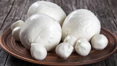 أهمها الخصوبة وأمراض القلب.. فوائد بالجملة للزبدة البلدي