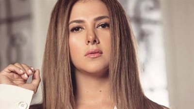 دنيا سمير غانم: «دعواتكم هي اللي بتقوينا»