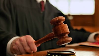 جنايات بني سويف: مُدرس الرياضيات بريء من التحرش بطالبة الثانوية