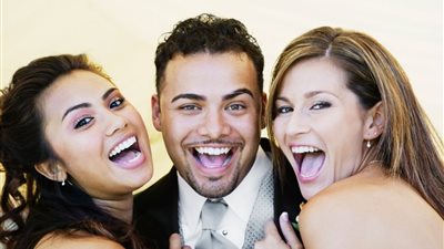 «انتقامًا منه».. سعاد ترد على دعوى الضرب: بيصرف الفلوس على الستات