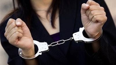 القبض علي ربة منزل..زورت خطاب منسوب لأحد البنوك للحصول علي قروض