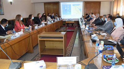 وزير الري لوزيرة الطاقة البريطانية : مصر تشهد ظواهر جوية متطرفة وغير مسبوقة 