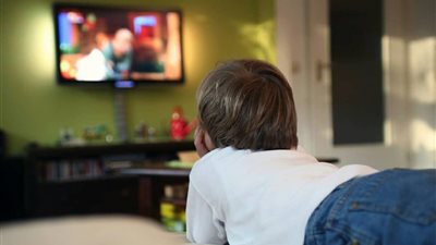 أبرزها «قضم الأظافر».. 3 عادات تؤثر بالسلب على ذكاء طفلك