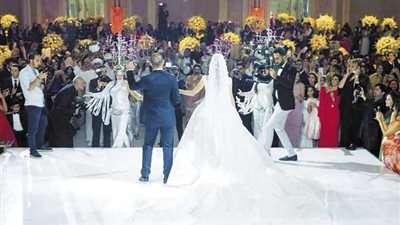 آخر تقاليع البنات.. بوست على «فيس بوك» يحكي تفاصيل حفل الزفاف ومستلزمات العروس