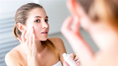 للفتاة العشرينية.. نصائح هامة للحفاظ على جمالك طول العمر