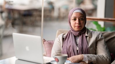 خبيرة علاقات أسرية: الزوجة المتسلطة فاقدة للأنوثة والأمان