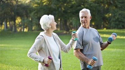 9 علاجات طبيعية تحميك من أمراض الشيخوخة