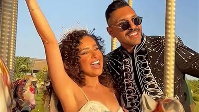 فرح حسن أبو الروس وغادة والي يشعل السوشيال ميديا.. و10 معلومات عن العروسة