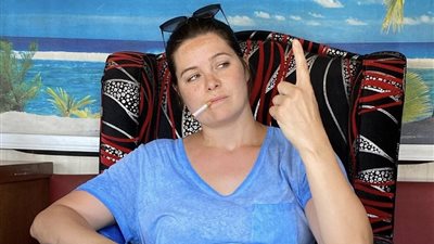 يسرا اللوزي: «اللي مبيفهمش فى الهزار يُسكت» 