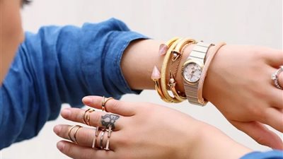 للمحجبات.. تعرفي على الإكسسوار المناسب لشكل الطرحة