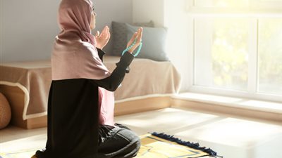 بُشرى لكل من ابتلاه الله بمرض.. فيديو