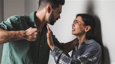 سارة تصرخ أمام محكمة الأسرة: «حلق شعري وضربني قدام الجيران»