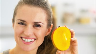 المانجو تخلصك من بقع الوجه الداكنة وتفتح البشرة 