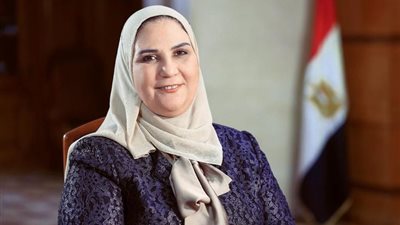وزيرة التضامن: أكثر من 63 ألف مدمن استفادوا من خدمات الخط الساخن لعلاج الإدمان 