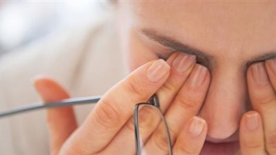 7 علامات تحذيرية من عينيك بخصوص صحتك