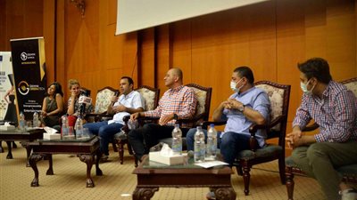 سلوى محمد علي في ندوة بمهرجان أسوان: التسلح بالتكنولوجيا حتمي في صناعة السينما