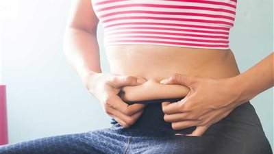 6 مشروبات للتخلص من دهون البطن أبرزها القهوة مع الشوكولاتة الداكنة