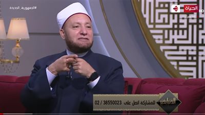 «الإفتاء» تكشف السر وراء حب الرسول للسيدة عائشة (فيديو)