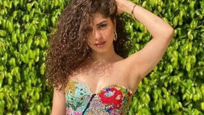 مايان السيد تشعل إنستجرام بإطلالة صيفية جريئة (صور)