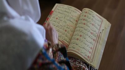 كيف تحصنين نفسك من الشيطان؟.. فيديو