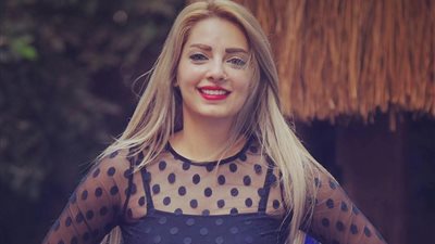 مي حلمي: «أنا مش مرتبطة وعايزة أتجوز»