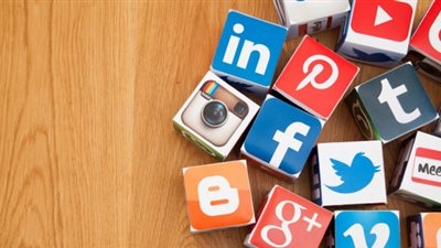 «الإفتاء»: نشر فضائح الغير على مواقع التواصل غيبة مُحرمة