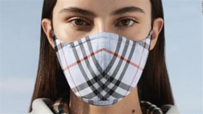 حيتان الموضة في العالم يحاربون كورونا بالتبرع لوحدات العناية المركزة بالمستشفيات