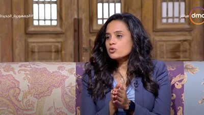 إمتى تعرضي بشرتك للشمس؟.. استشاري أمراض جلدية تجيب