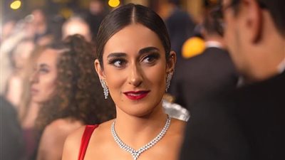 أمينة خليل: نقطة ضعفي أمام أي راجل «خفة دمه»