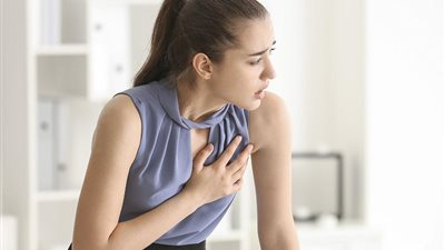 استشاري أمراض القلب: أعراض 