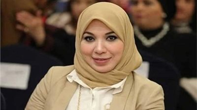 نائبة بالشيوخ تدعو المقبلين على الزواج للذهاب إلى الأطباء النفسيين 