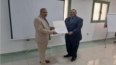 انتهاء الدورة التدريبية السابعة لقيادات المستقبل بجامعة الأزهر  