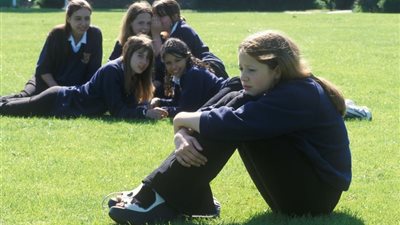 «ابني منبوذ بين صحابه».. خلي طفلك اجتماعي في 4 خطوات 