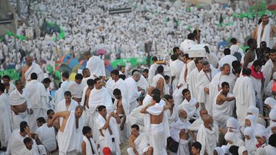 أردت صوم يوم عرفة وفاجأني الحيض.. «الإفتاء» ترد