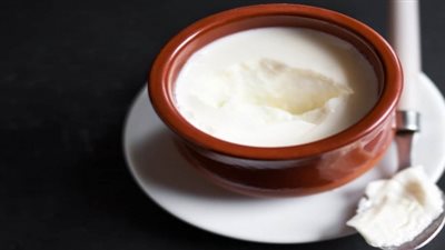 استمتعي بالعيد.. «الممبار» لأ.. والزبادي حل لعسر الهضم