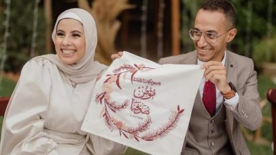 «اللحظة اللي بنتظرها».. الفنان محمد سليمان يحتفل بعقد قران ابنته.. صور