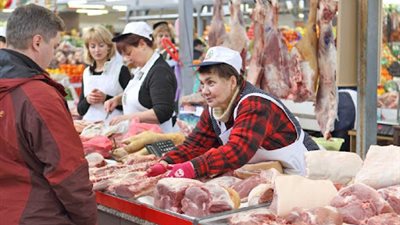 «الستات بريئة» دراسة: الرجال سبب الاحتباس الحراري