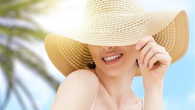 استمتعي بشهر العسل.. 6 طرق لحماية بشرتك من أشعة الشمس 