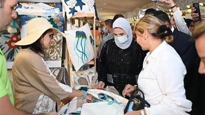 بمشاركة نجوم الفن.. افتتاح معرض «ديارنا» للحرف اليدوية بمارينا