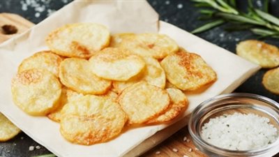 طريقة عمل البطاطس المقرمشة في الميكرويف