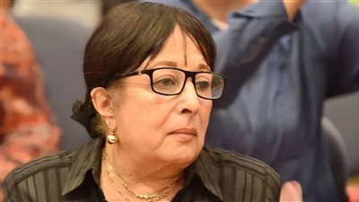 سميرة عبد العزيز: سميحة أيوب حمتني من المعاكسات.. و«صبحي» خرجني من الحداد