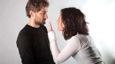 تزوج عليّ بعد 15 سنة جواز فطردته.. هل أنا آثمة؟.. داعية تُجيب