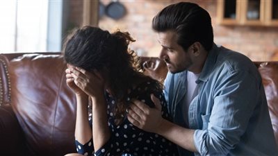 أهمها «الاعتذار».. 5 خطوات لمصالحة خطيبكِ بعد جرح مشاعره