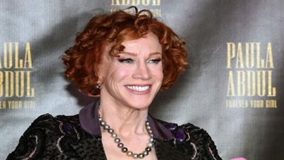 كاثي جريفين تُعلن إصابتها بسرطان الرئة