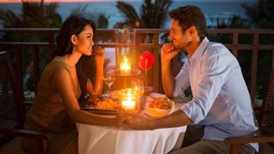 كوني سعيدة.. خطوات الاستعداد للقاء الأول بخطيبك