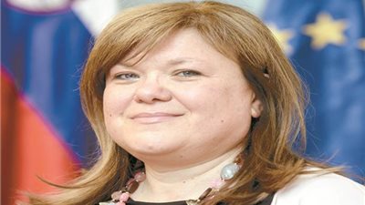 سفيرة سلوفينيا في مصر: أحب المصريين.. ووجبتي المفضلة «المسقعة»