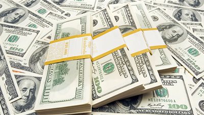 سعر الدولار اليوم الخميس أمام الجنيه في البنوك 