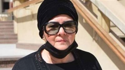 «القومي للمرأة»: دلال عبد العزيز أصيلة وعظيمة وحبيبة الكل