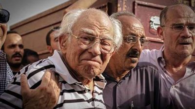 لابسة أخضر.. رشوان توفيق: شوفت دلال عبدالعزيز بـ «زي أهل الجنة»